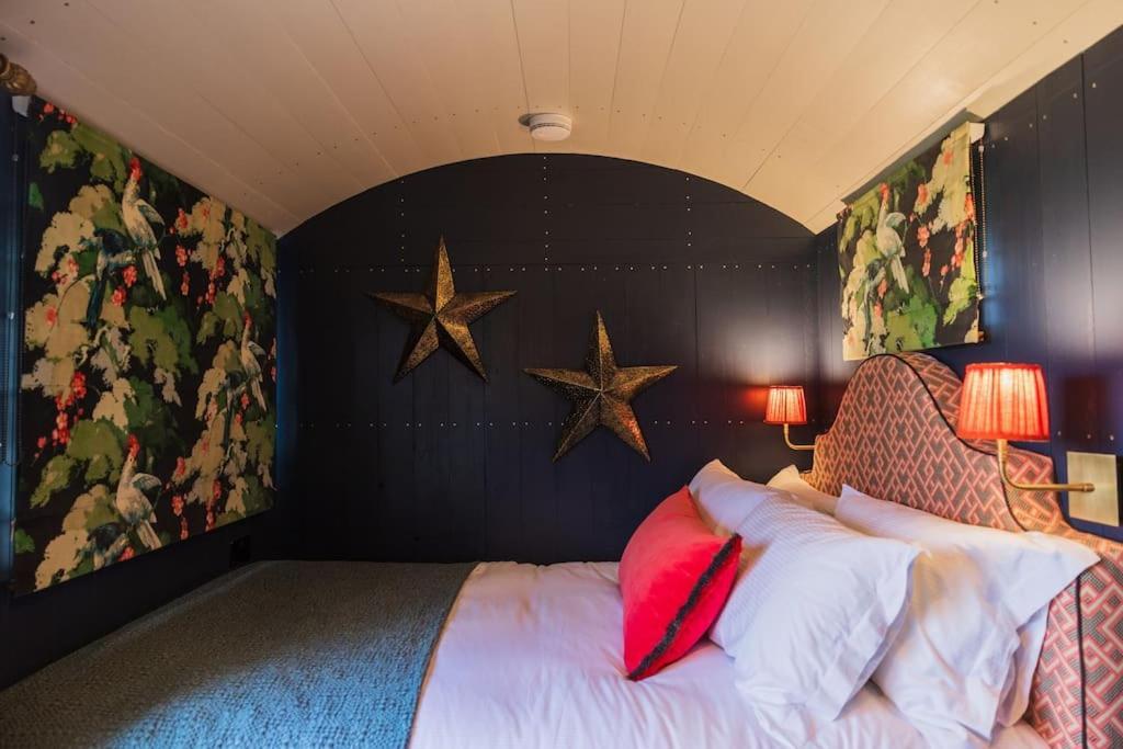 Toadland Shepherd Huts ダラム エクステリア 写真