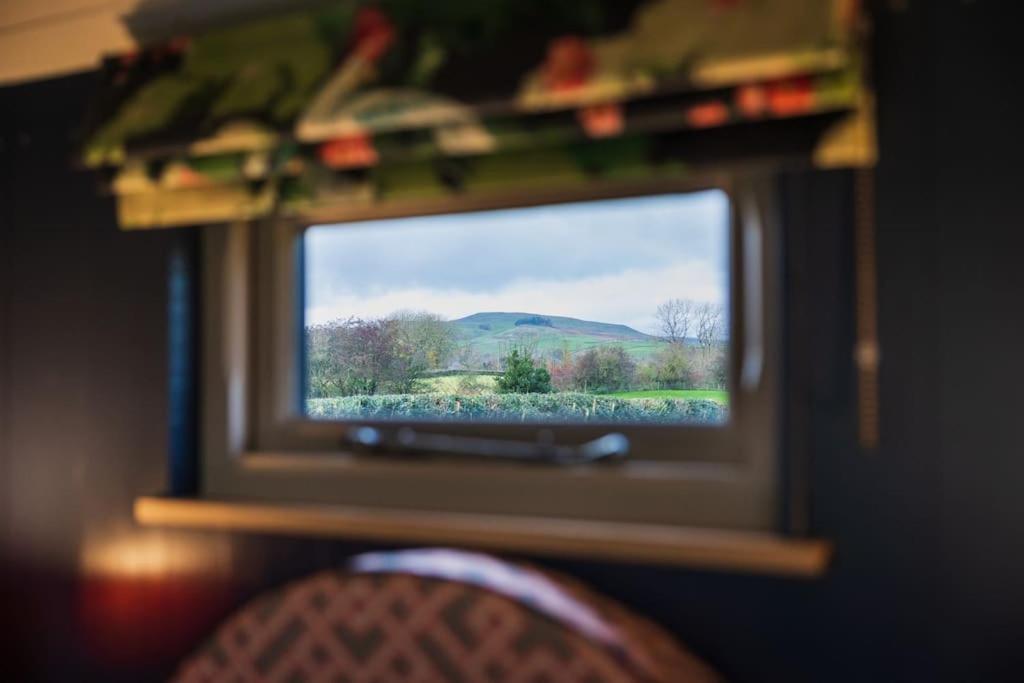 Toadland Shepherd Huts ダラム エクステリア 写真